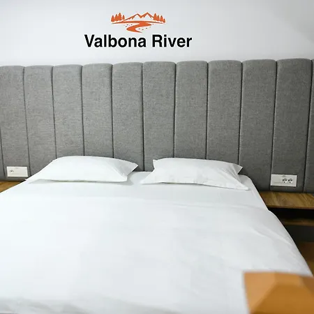 Hotel Valbona River *